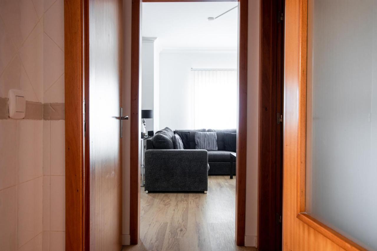 Villa 6Pax Baby Friendly Near Dino Park&Beaches São Bartolomeu Kültér fotó