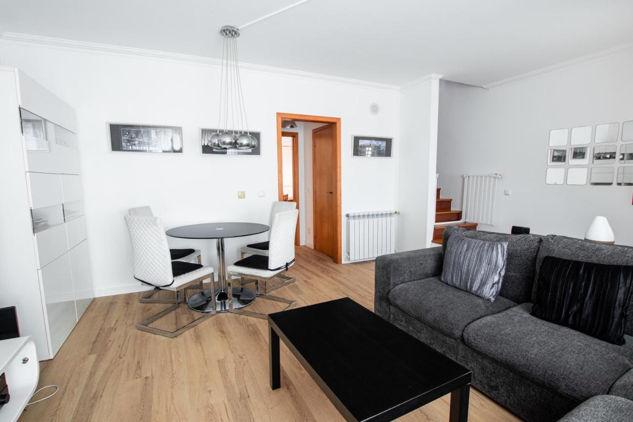 Villa 6Pax Baby Friendly Near Dino Park&Beaches São Bartolomeu Kültér fotó
