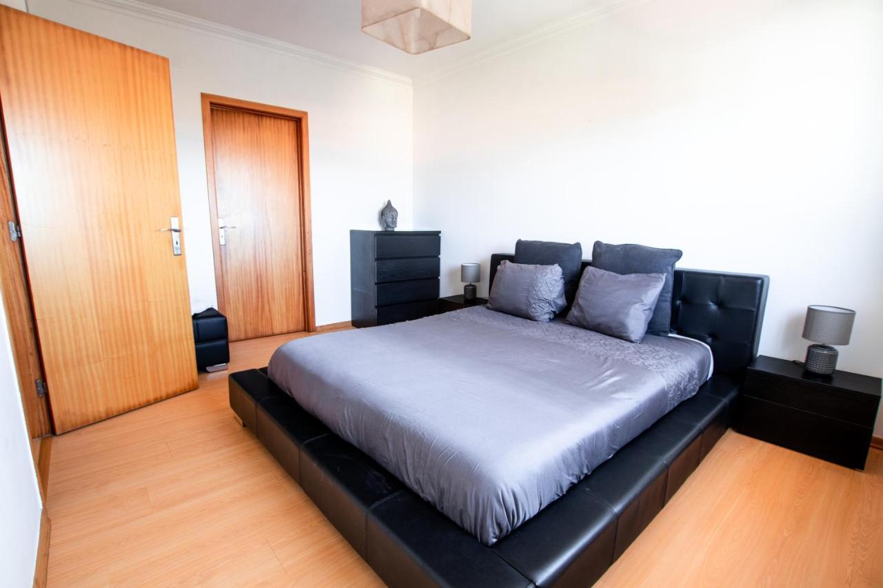 Villa 6Pax Baby Friendly Near Dino Park&Beaches São Bartolomeu Kültér fotó