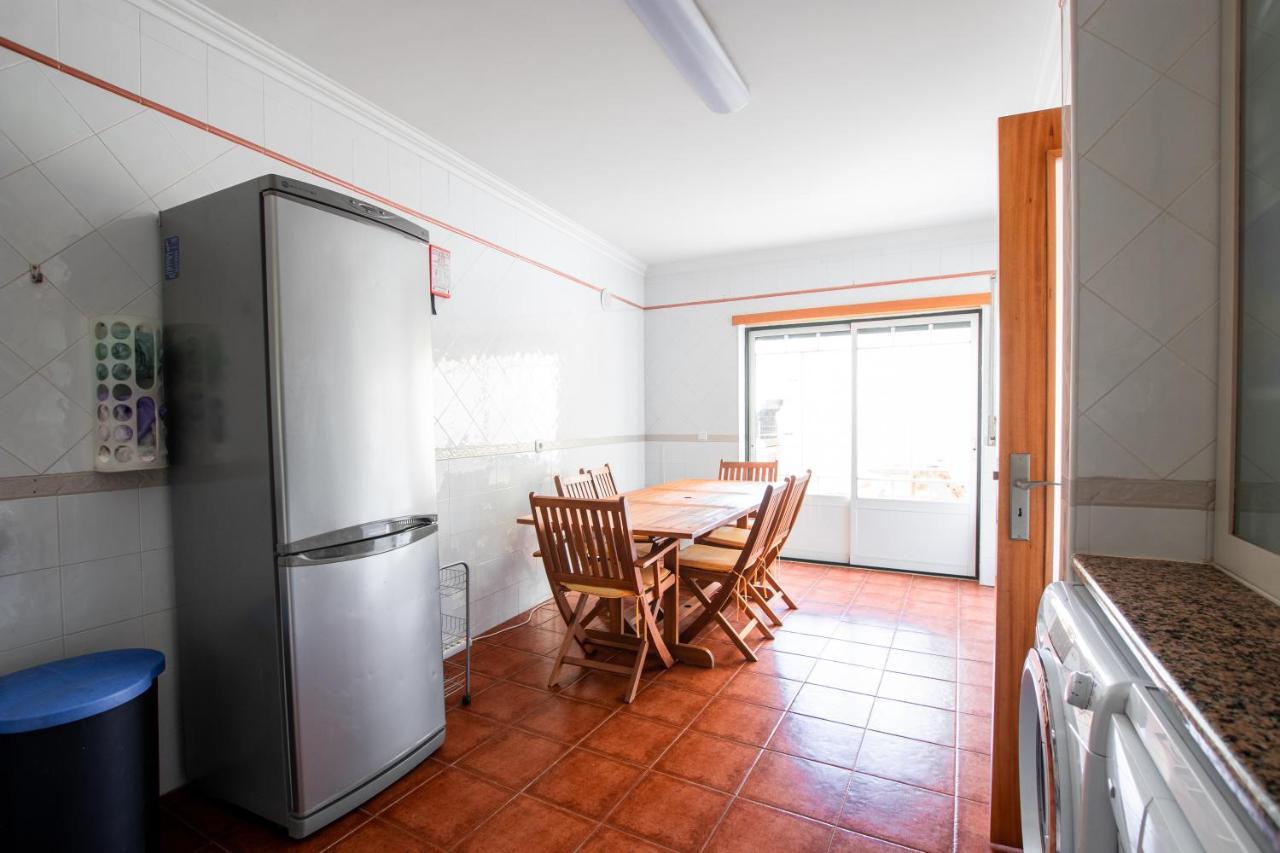 Villa 6Pax Baby Friendly Near Dino Park&Beaches São Bartolomeu Kültér fotó